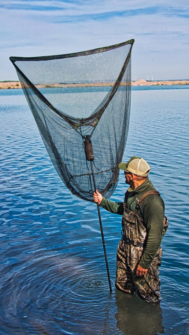 Prologic Podběrák Avenger Landing Net 2 Díl (obrázek 5)