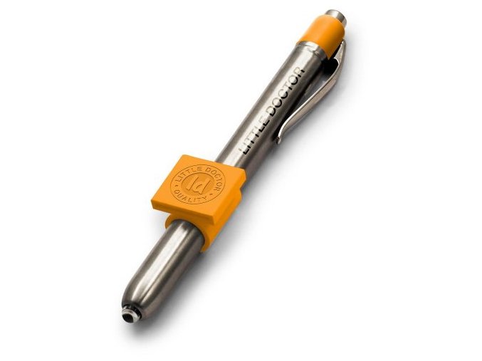 74ec4bc7b9e482815af3f7ee3129ef65 diagnosticka svitilna little doctor orange