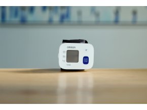 Tonomet na zápěstí RS1