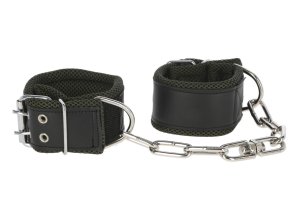 Pouta na nohy s řetězem, proti kopání krav