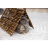 Domek pro králíky z proutí - přirodní teepee, 37 x 27 cm