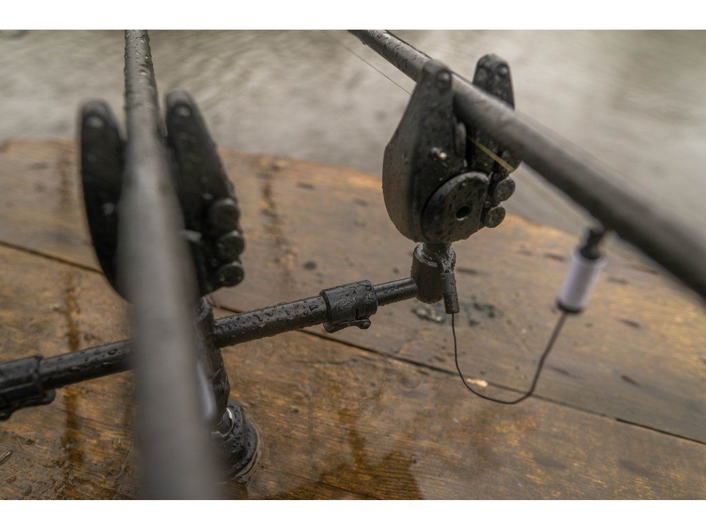 Hrazda Avid Carp Lok Down Adjustable 3 Rod Buzz Bar