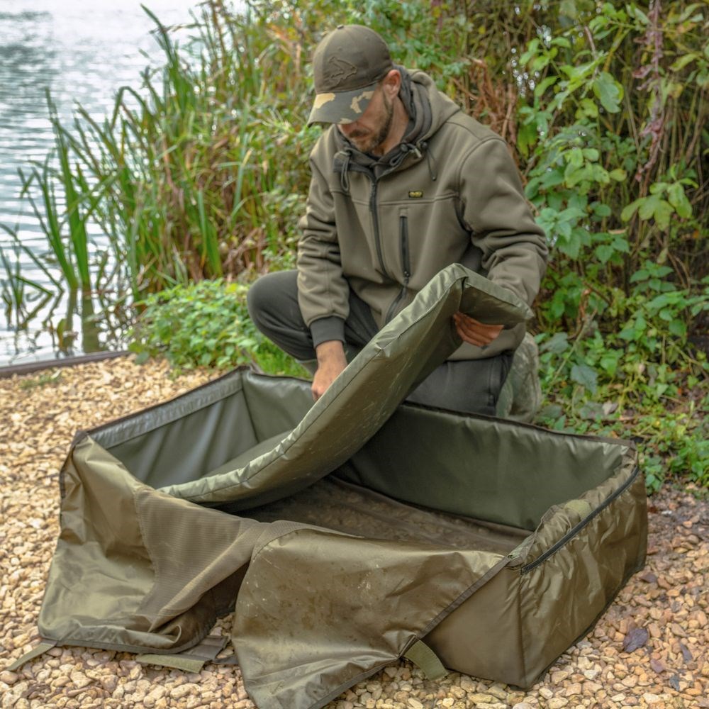 Avid Carp podložka pod ryby Revolve Carp Cradle
