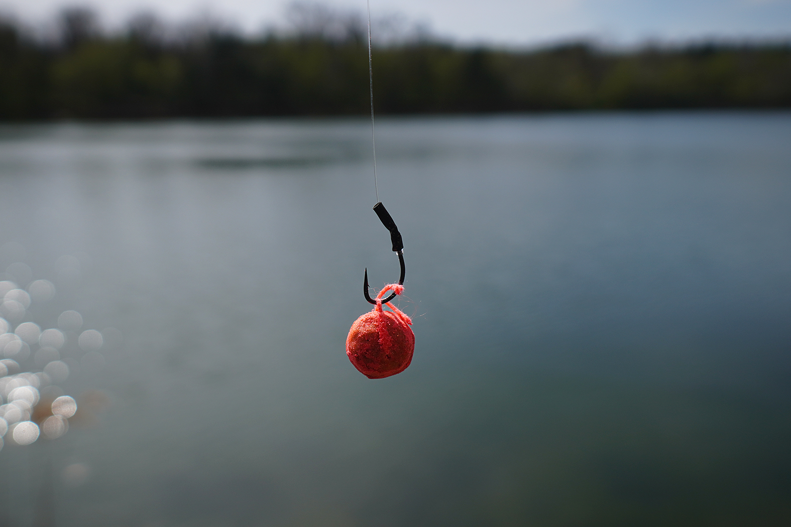 Rohlíkový boilies Maxi FLUO 20 mm, 65g – JAHODA