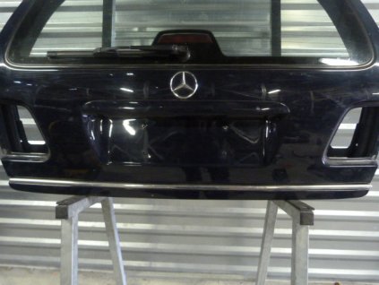 Mercedes-Benz E W210 Combi Chromová lišta Zadní víko, dveře kufru