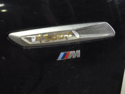 BMW 5 F10-F11 M-packet levý blinkr blatníku