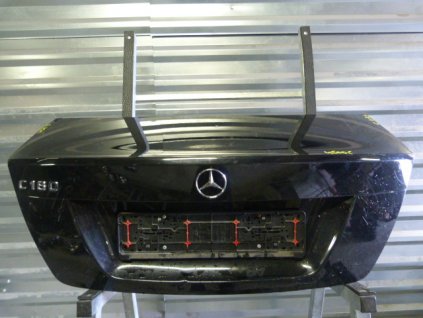 Mercedes-Benz C W204 Zadní víko dveře kufru