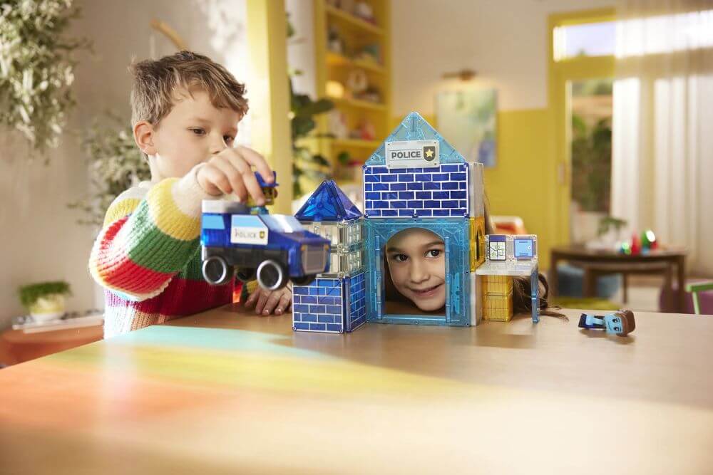 Magna tiles polícia