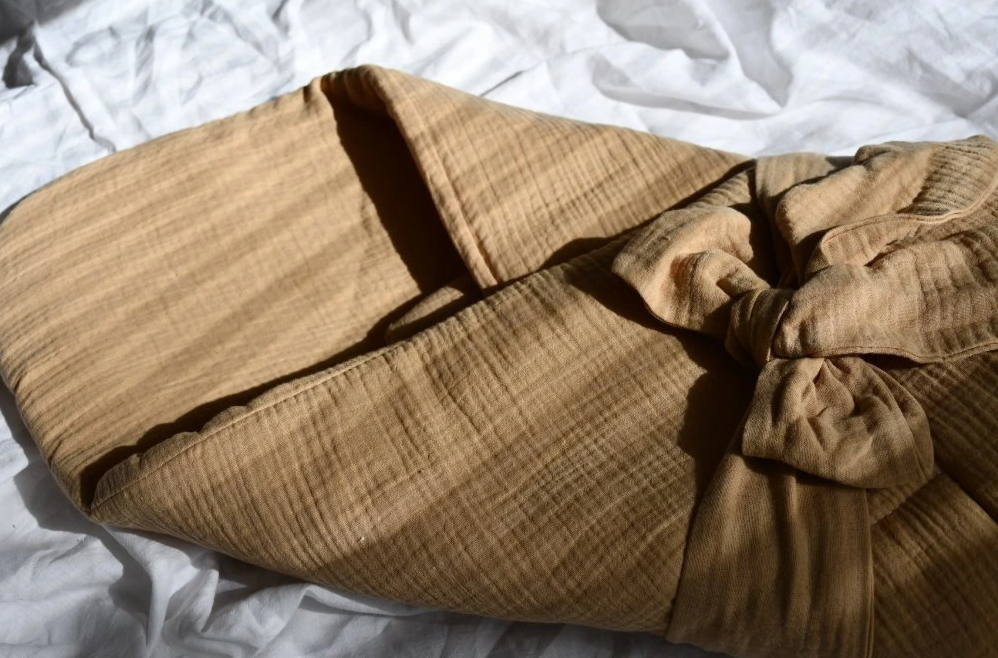 Zavinovačky vs. spacie vaky – čo je lepšie pre bábätko?