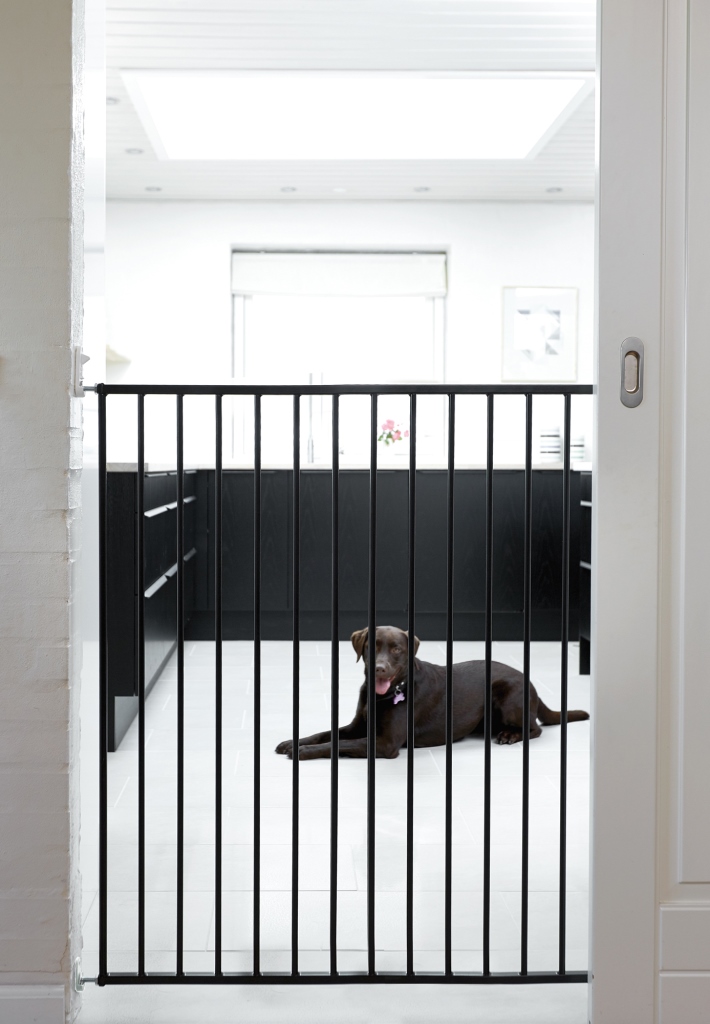 Zábrana Pet Gate Streamline, čierna 63,5-107 cm