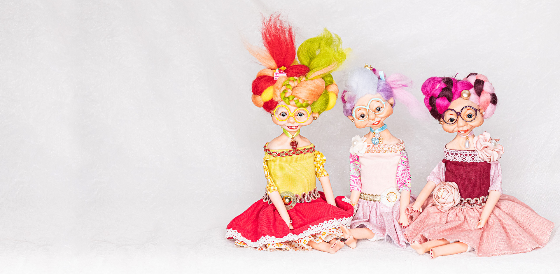 ŇuŇu polohovateľná bábka