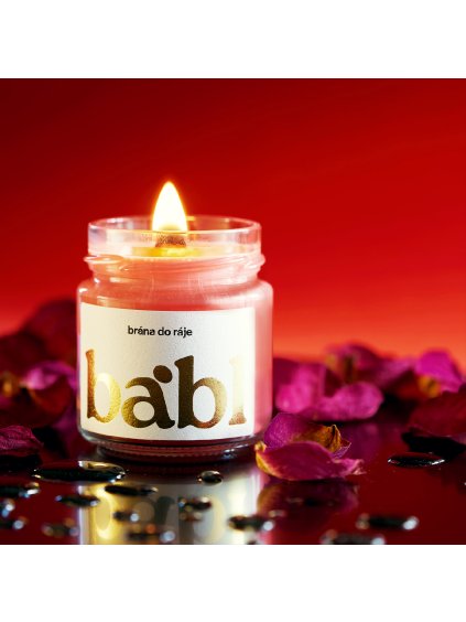 225 ml svíčka ze sojového vosku brána do ráje růže pivoňka karafiát babl.cz