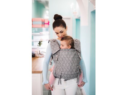 Ergonomické rostoucí nosítko Be Lenka 4ever Ivy Grey klasické popruhy + chrániče ramenních popruhůnosic be lenka 4ever ivy grey 29247 size large v 1
