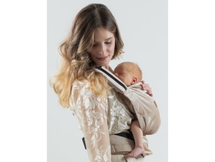 isara quick full buckle v2 champagne velvet baby carrier (1)