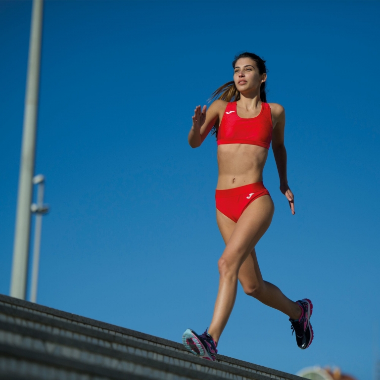 Jak vlhkost vzduchu ovlivňuje běžecký výkon, respektive rychlost běhu??