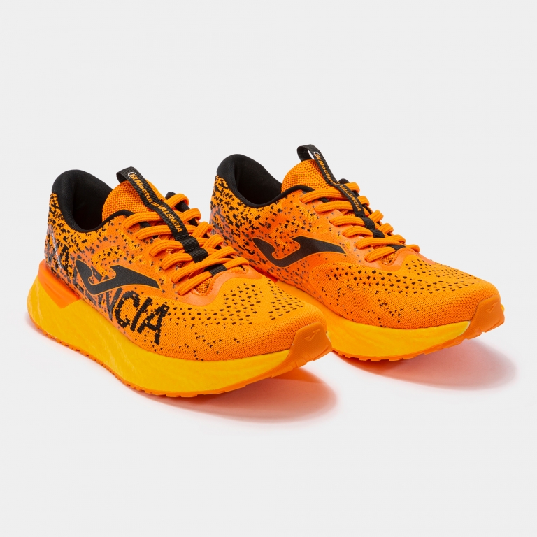 Konstrukce běžecké obuvi a její role v biomechanice běhu