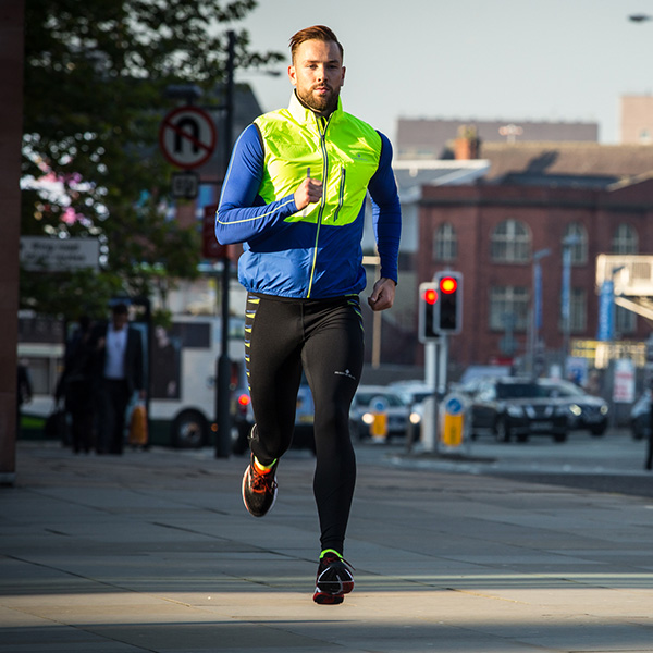 Efektivita kroku - dopad pata versus špička 
