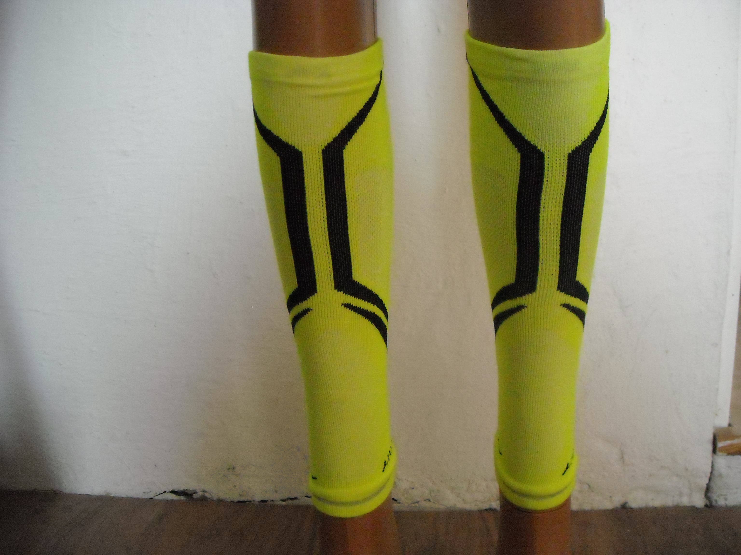 Kompresní návleky zvyšují saturaci (nasycení) tkání kyslíkem, nikoli však běžecký výkon