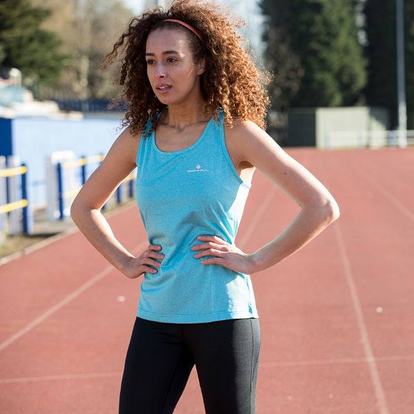 Přínos vysoce intenzivního intervalového tréninkového programu na půlmaraton u rekreačních běžkyň středního věku na hematologické a biochemické parametry