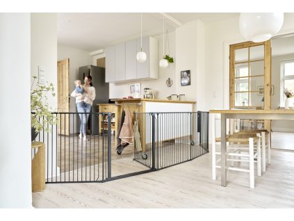 Baby Dan Univerzálna priestorová zábrana BabyDan CombiFit XXL, čierna 90cm - 350cm