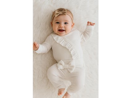 e2e82158 56f6 4726 8009 ca405f056fda