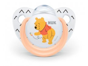 NUK Cumlík Disney - Macko Pú, silikón, V2 (6-18 m.) + box oranžový