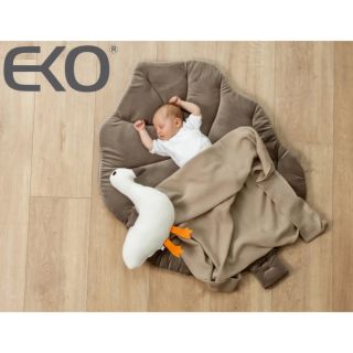 Hracia deka ako z rozprávky 💤🤍 Malý zázrak oddychuje v tom najväčšom pohodlí. Jemné materiály, mäkučké objatie a pokoj,...