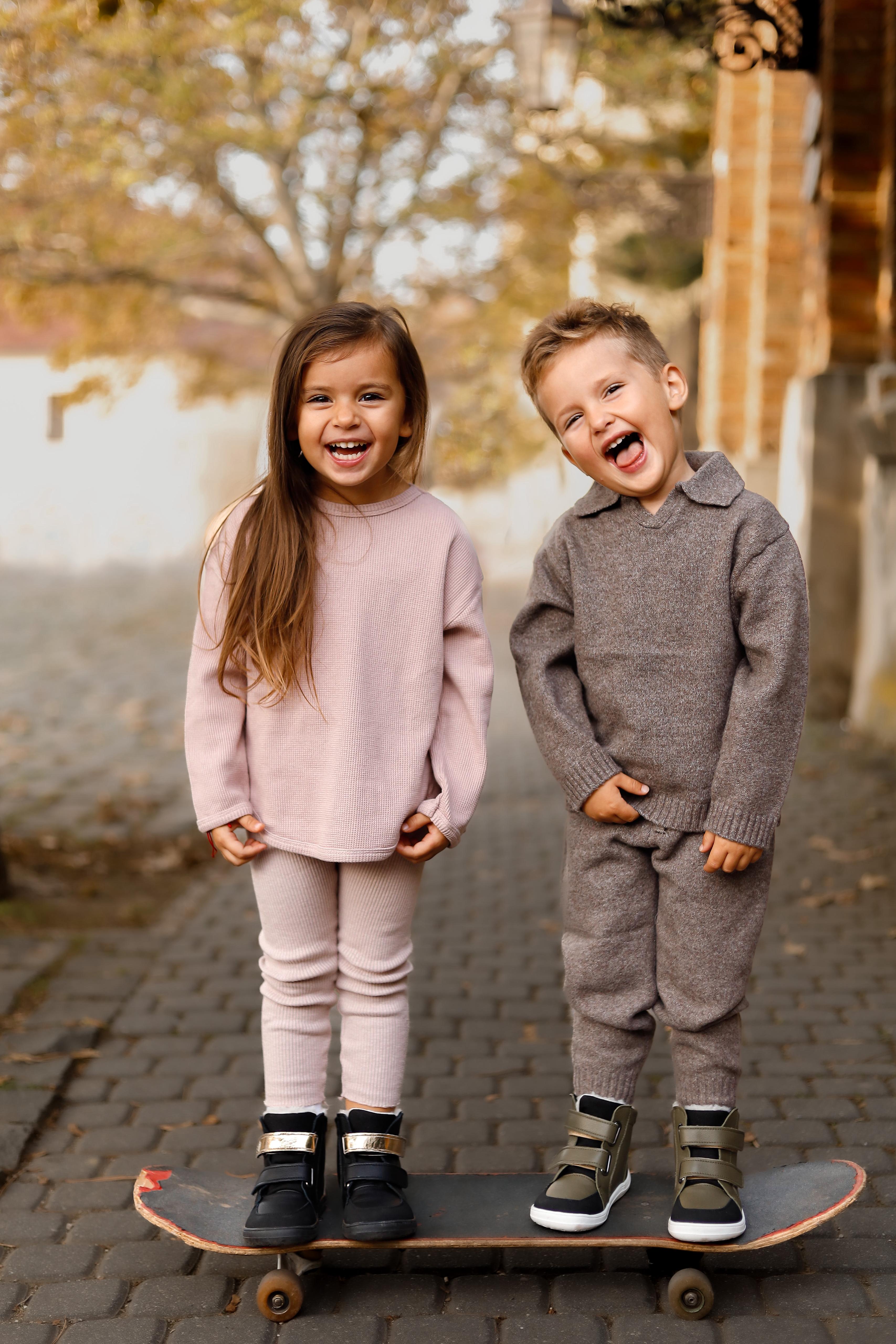 d8273fc4-d345-4a6f-8310-172c80894920