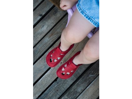 Detské barefoot sandálky Summer Perforation - IO Red