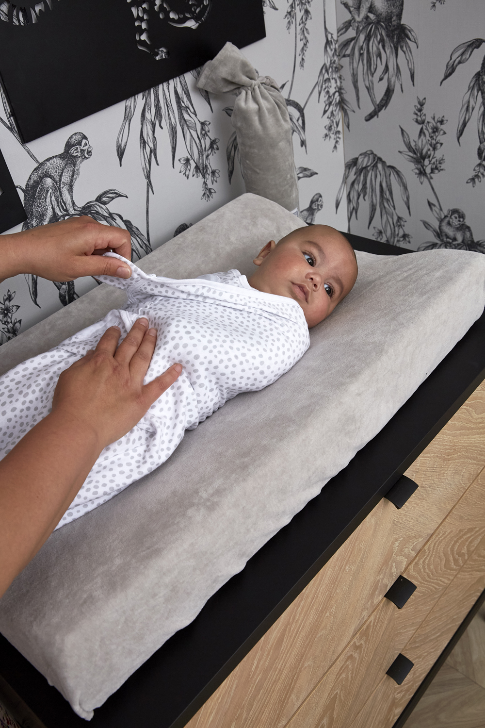 Zavinovačka 0-3 m - Puntíky light grey