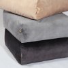 square velvet poufs4