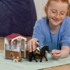 Schleich Malá stajňa s jazdkyňou Tori a kobylou Princess