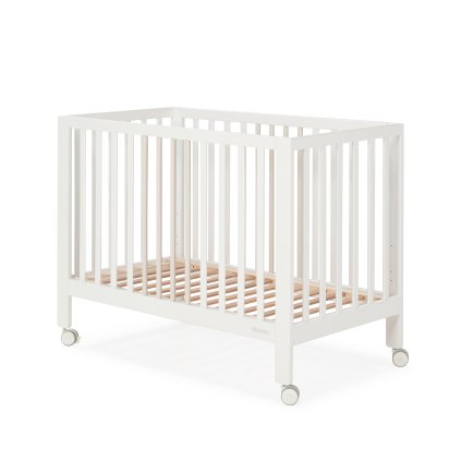 Biela postieľka Nayra 60×120 z bukového dreva s 5 polohami roštu