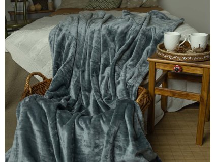 Deka MIKROFLANEL tmavě šedá č.131 (Velikost 150x200)