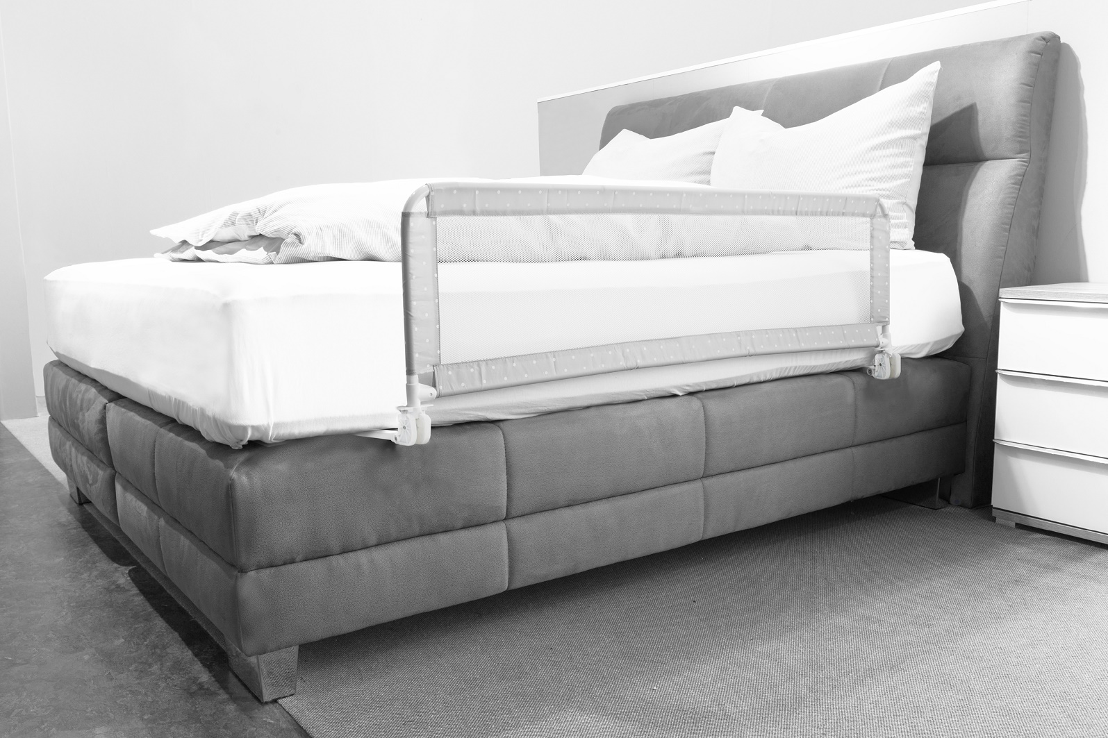 Fillikid Zábrana na postel Hugo dots grey135x50 cm