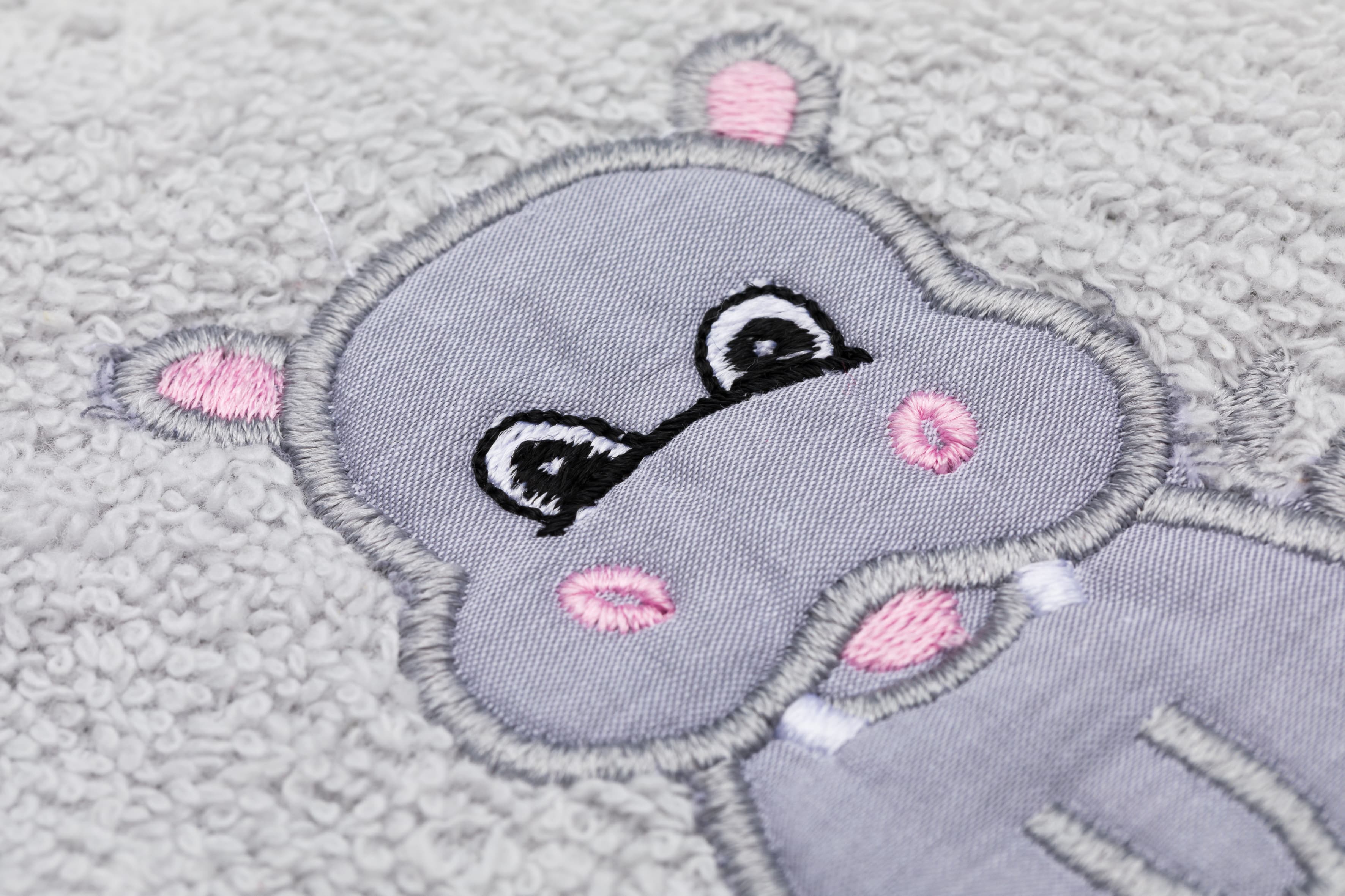 Fillikid Ručník s kapucí hippo grey 75x75 cm