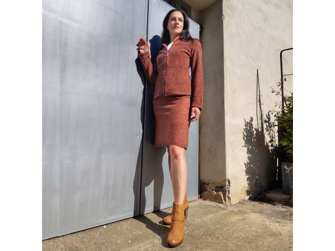 Dámská hřejivá mikina Brax vínové barvy. Česká výroba.