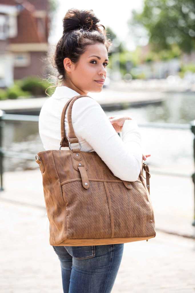 Little Company Přebalovací taška Vienna cognac" "Barva:hnědé|Lze připevnit ke kočárku:ano|