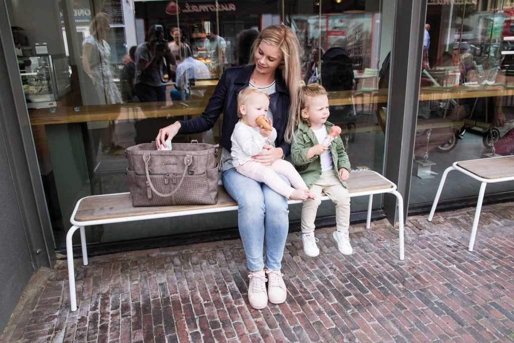 Little Company Přebalovací taška Monaco Braided taupe Proplétaná šedohnědá" "Barva:šedé|Lze připevnit ke kočárku:ano|