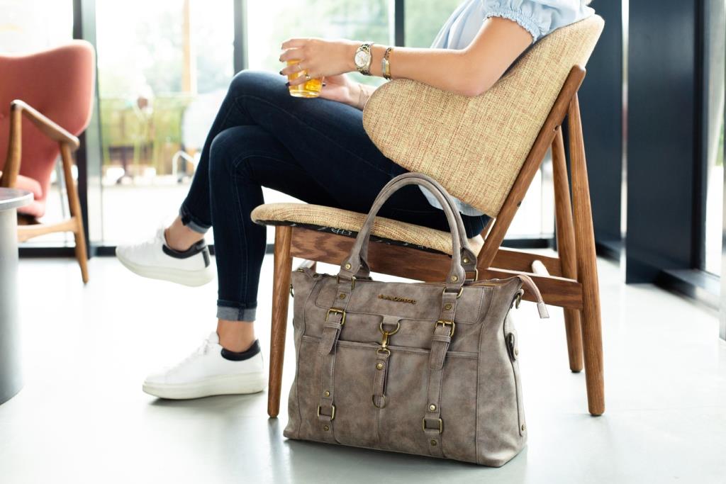 Little Company Přebalovací taška Helsinki solid taupe" "Barva:šedé|Lze připevnit ke kočárku:ano|