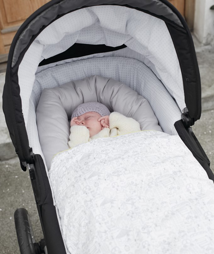 Baby Dan Baby Dan hnízdečko Cuddle Nest, baby Pink" "Barva:růžové|Druh:hnízdečko|