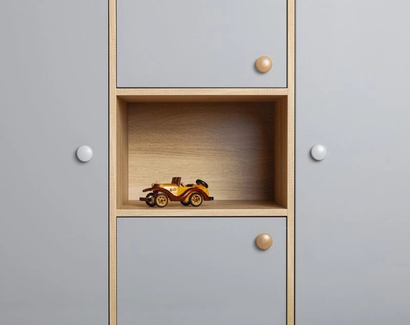 Faktum Skříň třídílná Faktum Colette Grey" "Hloubka:57|Materiál:laminové|Šířka:143|Výška:190|