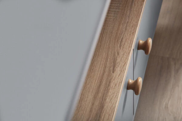 Faktum Polouzavřená skříňka Faktum Colette Grey" "Barva:šedé|Typ:komody|