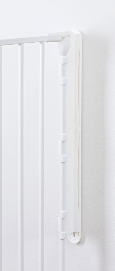 Baby Dan Prostorová zábrana Flex M bílá 90-140 cm" "Barva:bílé|Druh zábrany:zábrana prostorová|Materiál:kov|Určení zábrany:bytové|