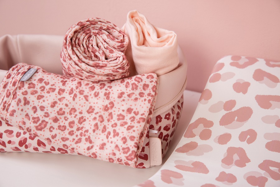 Bebe-Jou Mušelínová žínka na obličej 3ks Leopard Pink" "Barva:růžové|Druh:mycí žínky|Použití:pro kojence|Vzor:Leopard Pink|