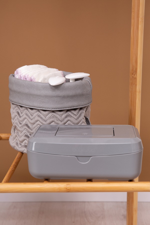Bebe-Jou Textilní košík na kojenecké potřeby Bébé-Jou Fabulous Griffin Grey" "Barva:šedé|Druh:kosmetické košíky|Použití:pro kojence|Vzor:Fabulous - Griffin Grey|