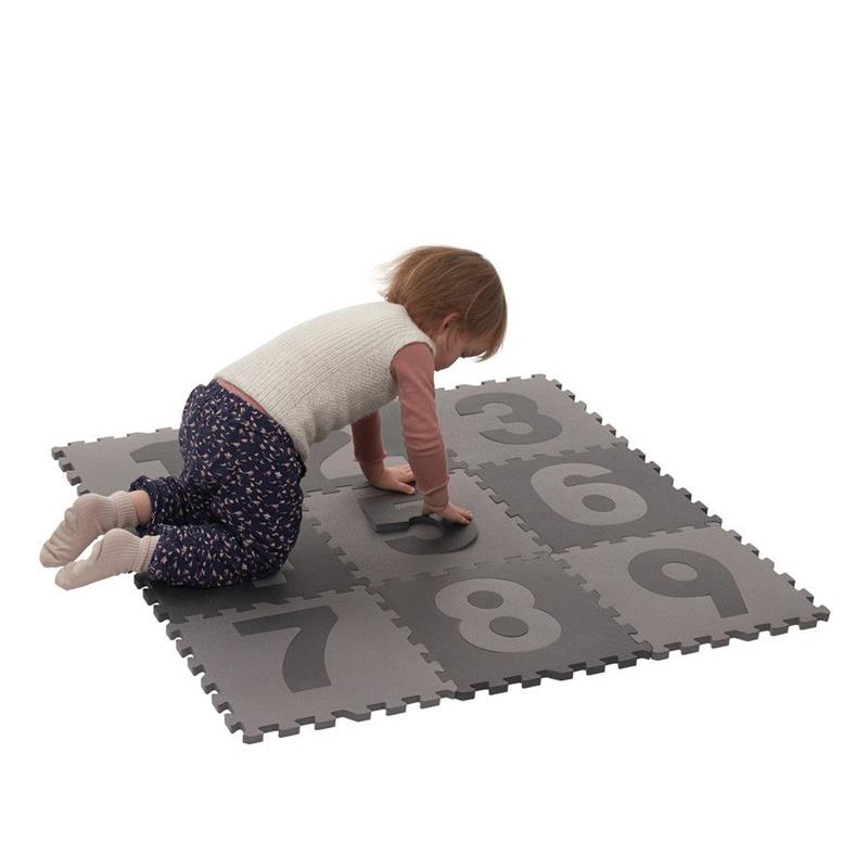 Baby Dan Baby Dan hrací podložka puzzle Grey s čísly 90x90 cm" "Barva:šedé|Počet kusů :9|