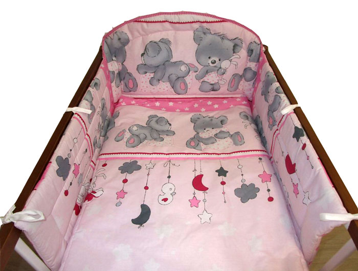 Szeko Sada pro postýlku Freddy růžový" "Barva:Růžová|Druh:Sety přikrývek a polštářů|Motiv:medídek Freddy|Obsahuje:polštáŕ|