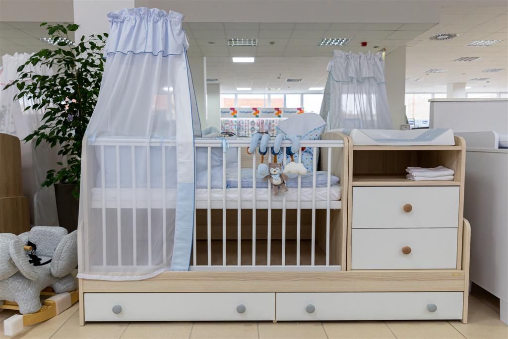 Faktum Kombi postýlka Faktum Colette White 70x120 ,bílá" "Kategorie:Bydlení|Rozměry postýlky:120 x 70 cm|Vzor:Colette Bilá|Značka:Faktum|