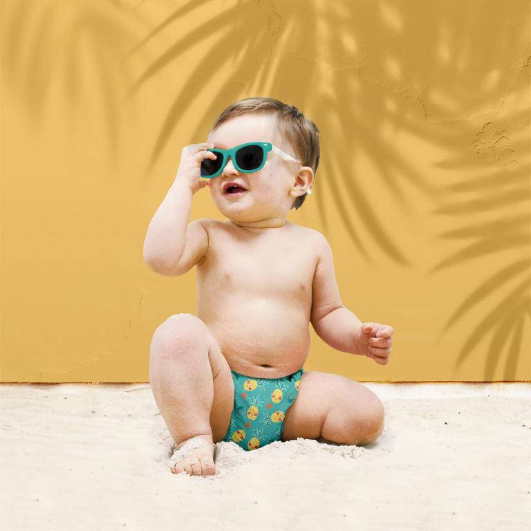 Bambino Mio Kojenecké plavky Pineapple Party vel. M" "Barva:tyrkysové|velikost kojeneckých plavek:M - od 6ti do 12ti měsíců (7-9 kg)|Vzor:Pineapple Party|